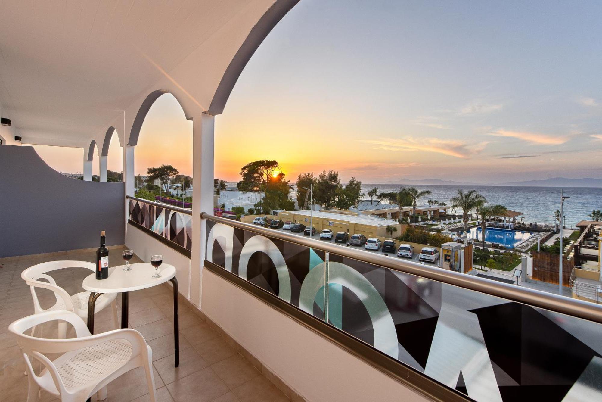 Sunny Days Hotel Ixia  Exterior foto